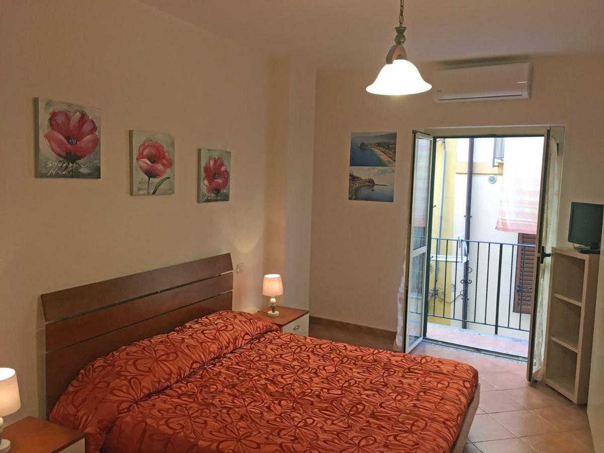 Scilla Casa Gp Apartment ภายนอก รูปภาพ